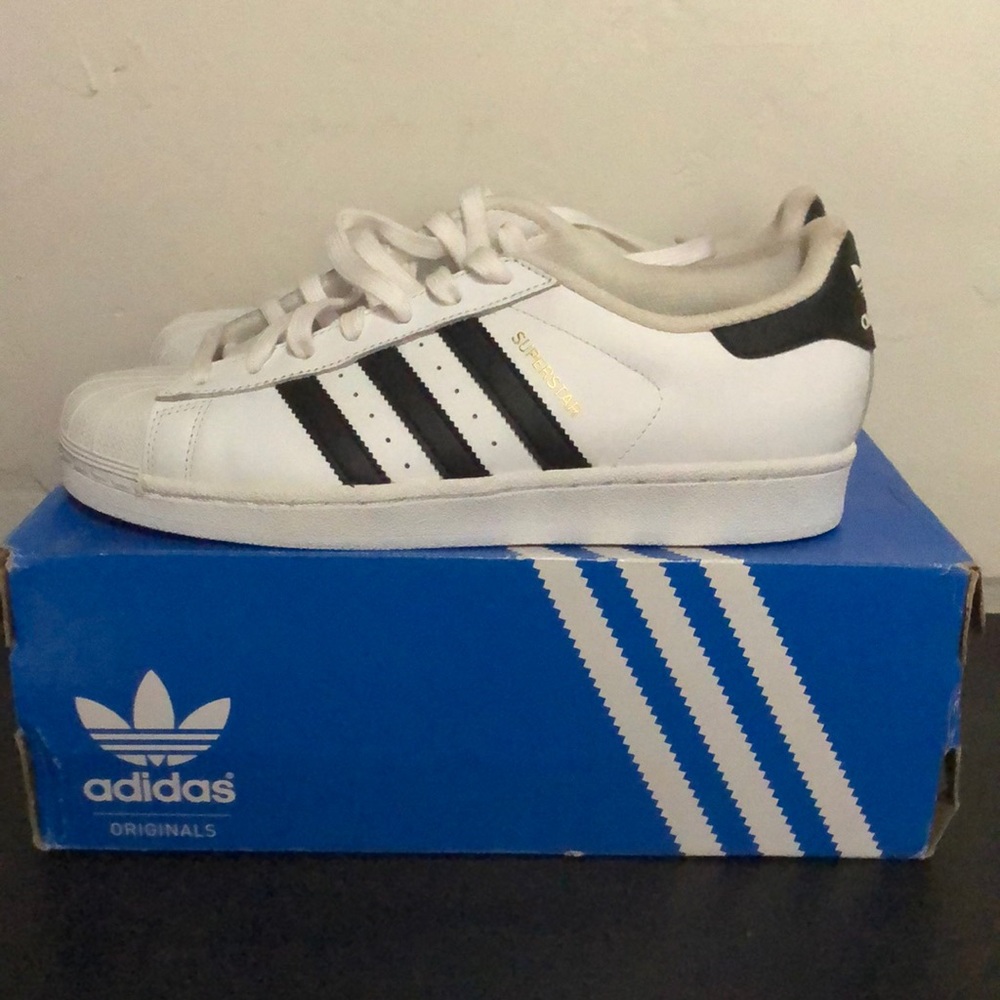 Adidas Mens Size 8.5